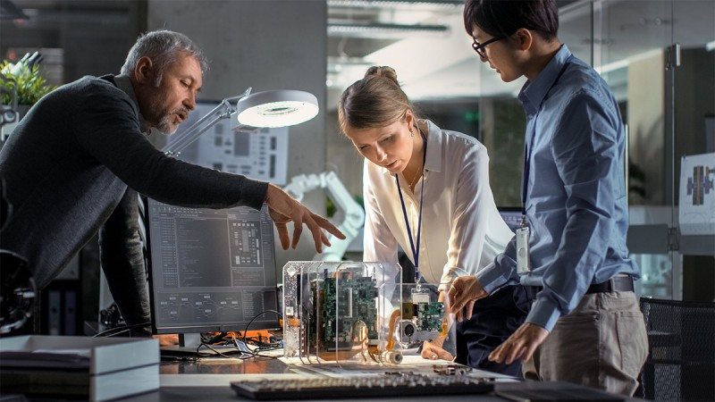 Pioneering motion is about agility and partnership.