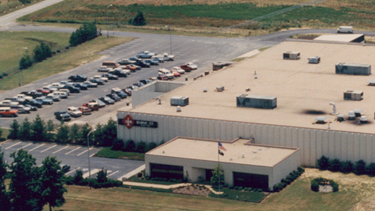 INA Plant 2 opens in Chesterfield, South Carolina, to manufacture tripod rollers to GM-Saginaw specifications for its FWD cars.
