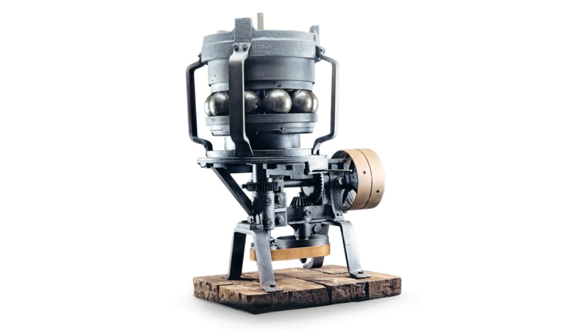 In a technological breakthrough that pioneers modern bearing manufacturing, Schweinfurt, Germany-based Friedrich Fischer invents a steel ball grinding mill that allowed steel balls to be ground to an absolutely round state in large volumes.